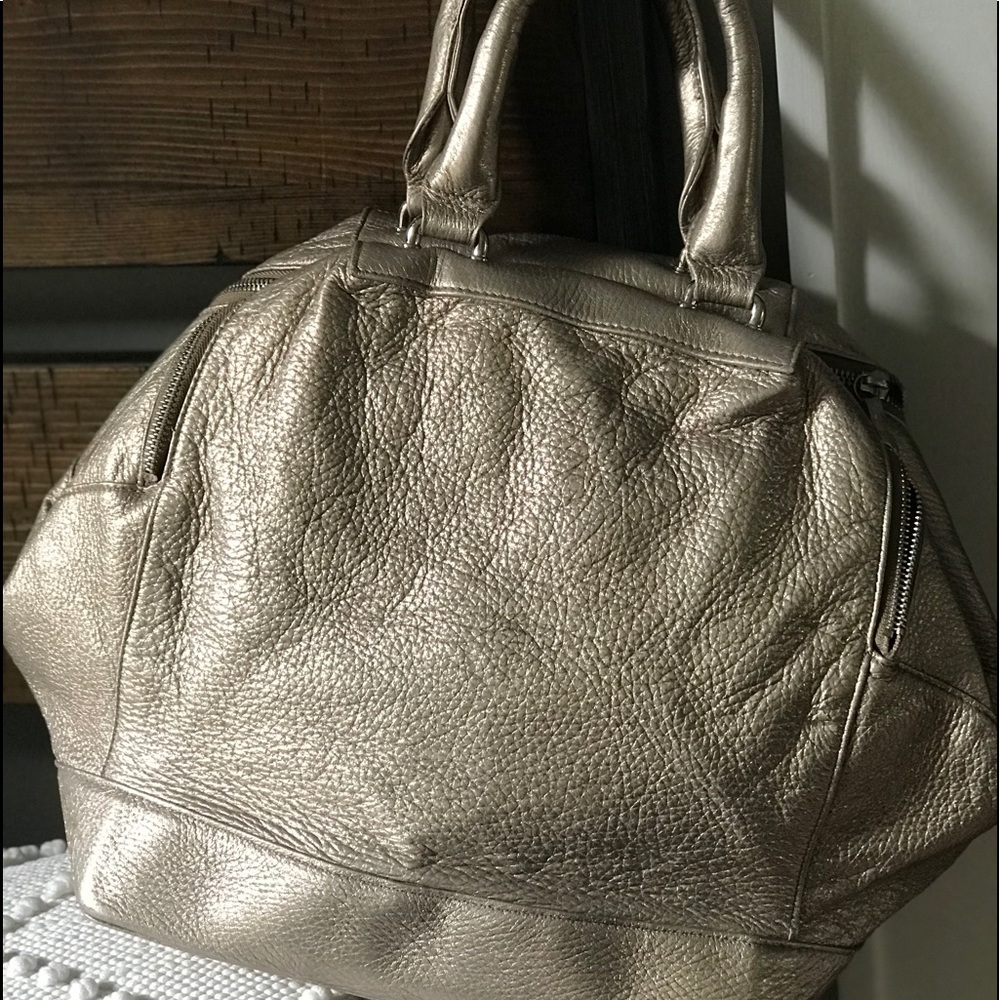 brand new GIGI NY metallic all soft leather bag